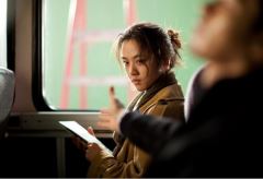 是否支持大学生恋爱 Should We Approve of Dating in University?
