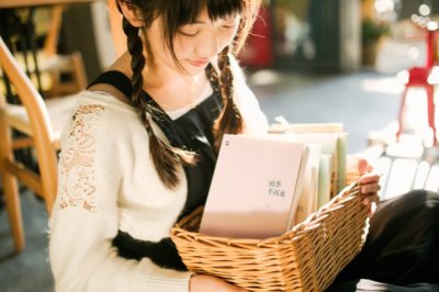 齐心同力造句（10个句子）