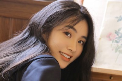 中国学生在加拿大买豪宅 Chinese Student Bought Villa in Canada