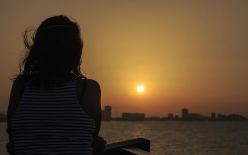 什么让你开心 What Makes You Happy