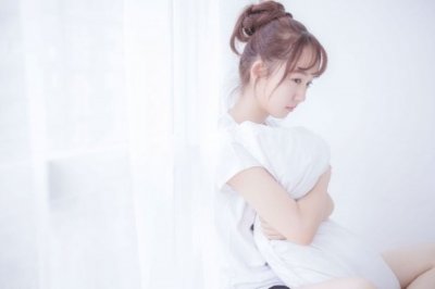 关于课本中选用一些武侠小说好不好