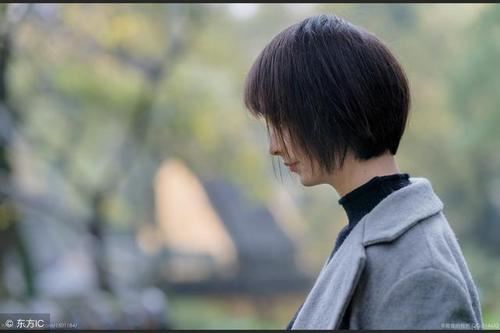 高考英语作文万能：开头和结尾
