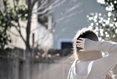 令人伤心的一件事 A Sad Story