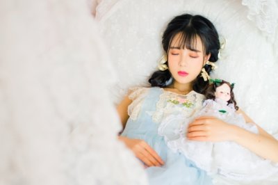 最新教师个人工作述职报告